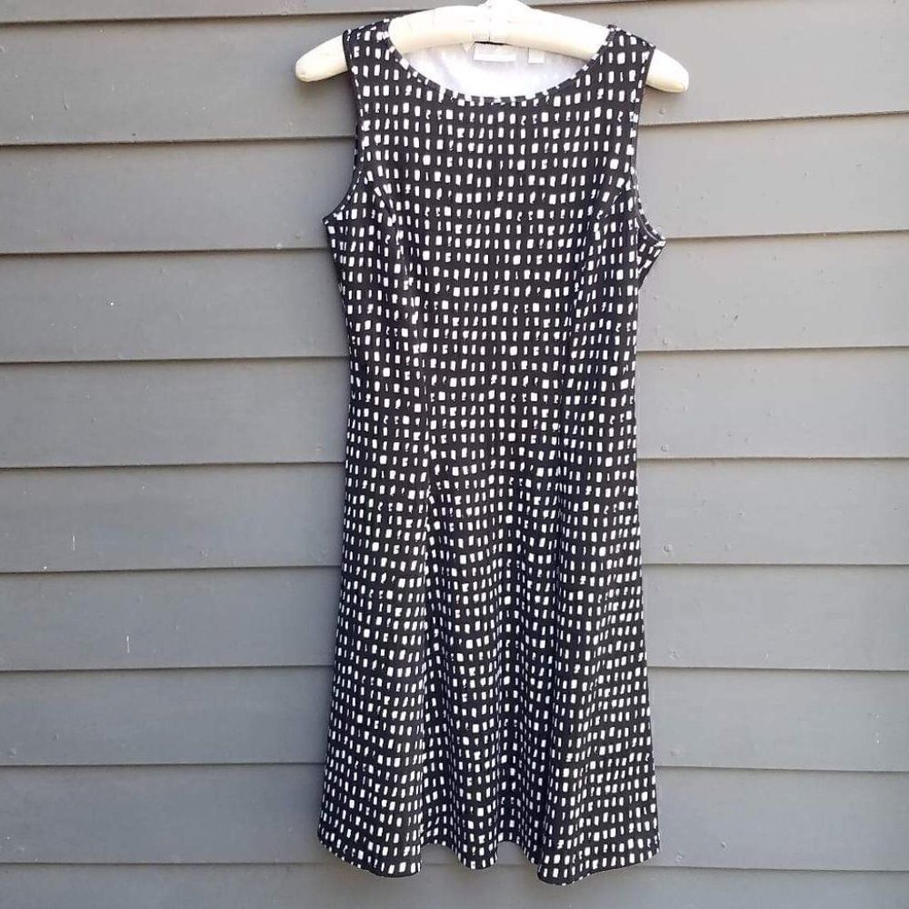 New York Company Black/White Print Fit & Flair Dress Size Medium